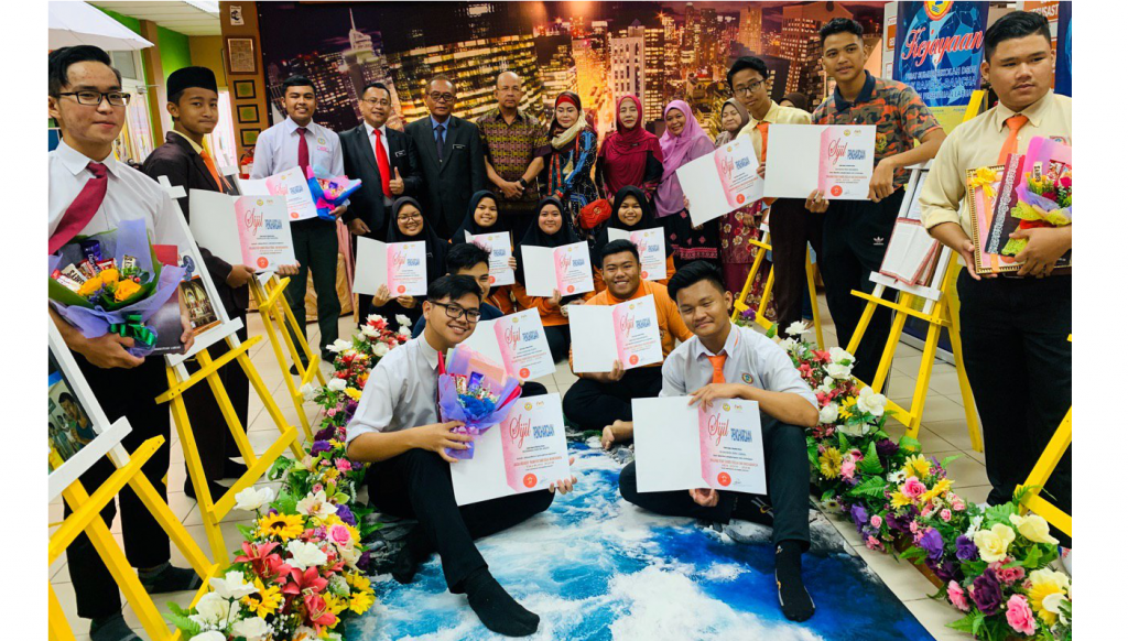 Majlis Apresiasi Pusat Sumber DSDN SMK Rancha-Rancha 2019 rai pengawas ...